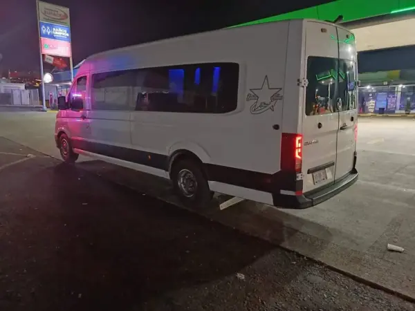 Camioneta - 21 Pasajeros