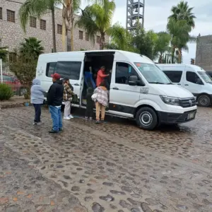 Camioneta - 20 Pasajeros